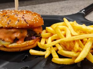 Cheeseburger menü